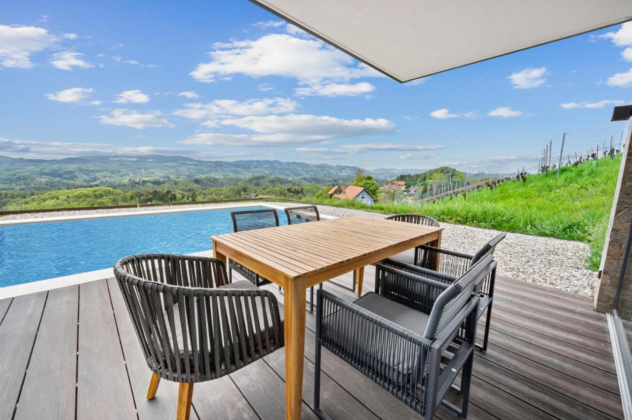 Luxus Chalet Max Glanz an der Weinstraße Dış mekan fotoğraf